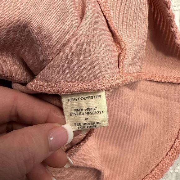 Fashion On Earth Pink Wrap Style Skirt, Women’s Size Medium - Picture 9 of 10